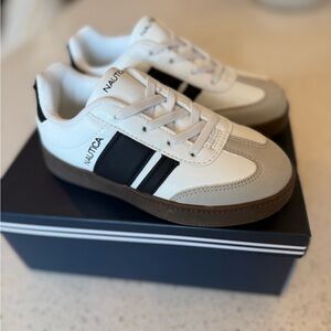 NEW! Toddler boys size 10 Nautica shoes
